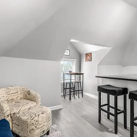 3Rd Story Loft Islandview Pets Included With Free Parking! Apartment Detroit Exterior photo
